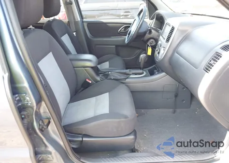 2005 Ford Escape Xlt из США, поврежденный, VIN 1FMCU931X5KD62886